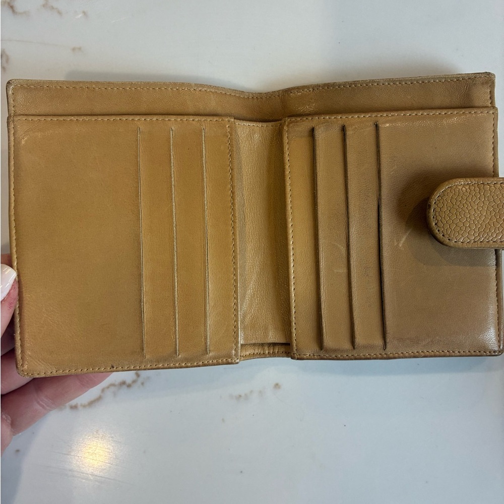 Chanel Beige Caviar Compact Wallet - Picture 4 of 5